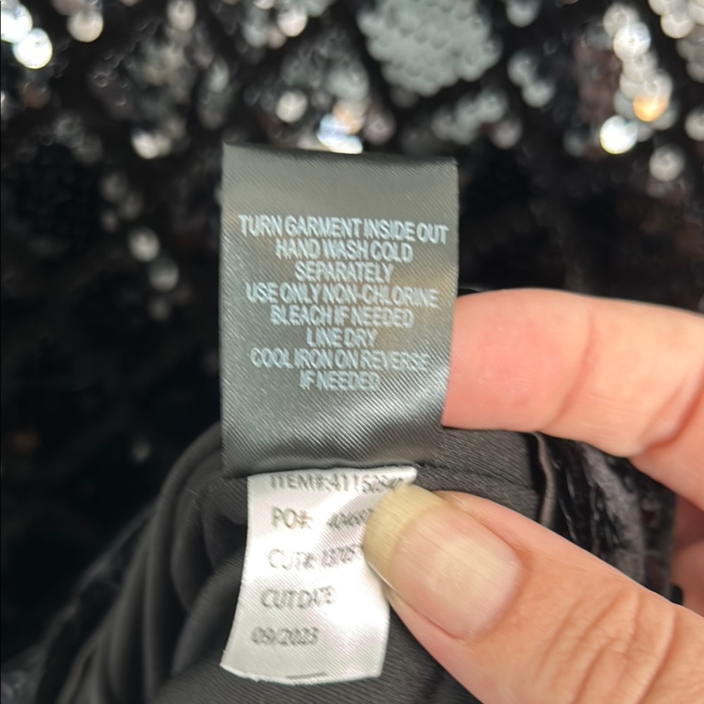 Torrid Black Sequin Mini Dress Long Sleeve‎ V-Neck Sheath - Picture 4 of 11
